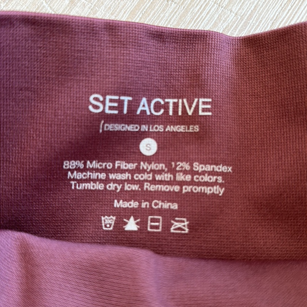Set Active Set - Picture 3 of 5